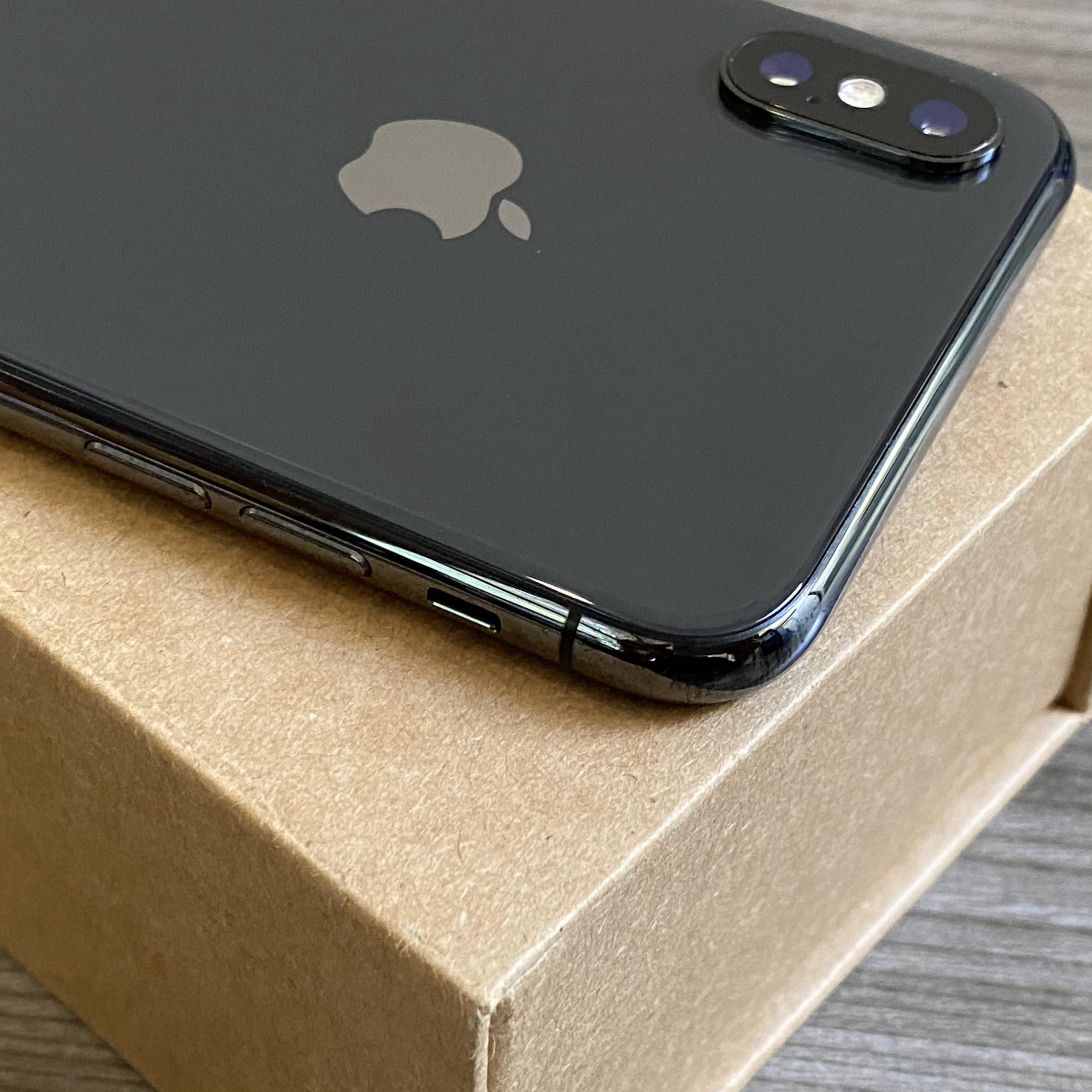 iPhone X 256GB Black / Space Grey A Grade - Mobile City