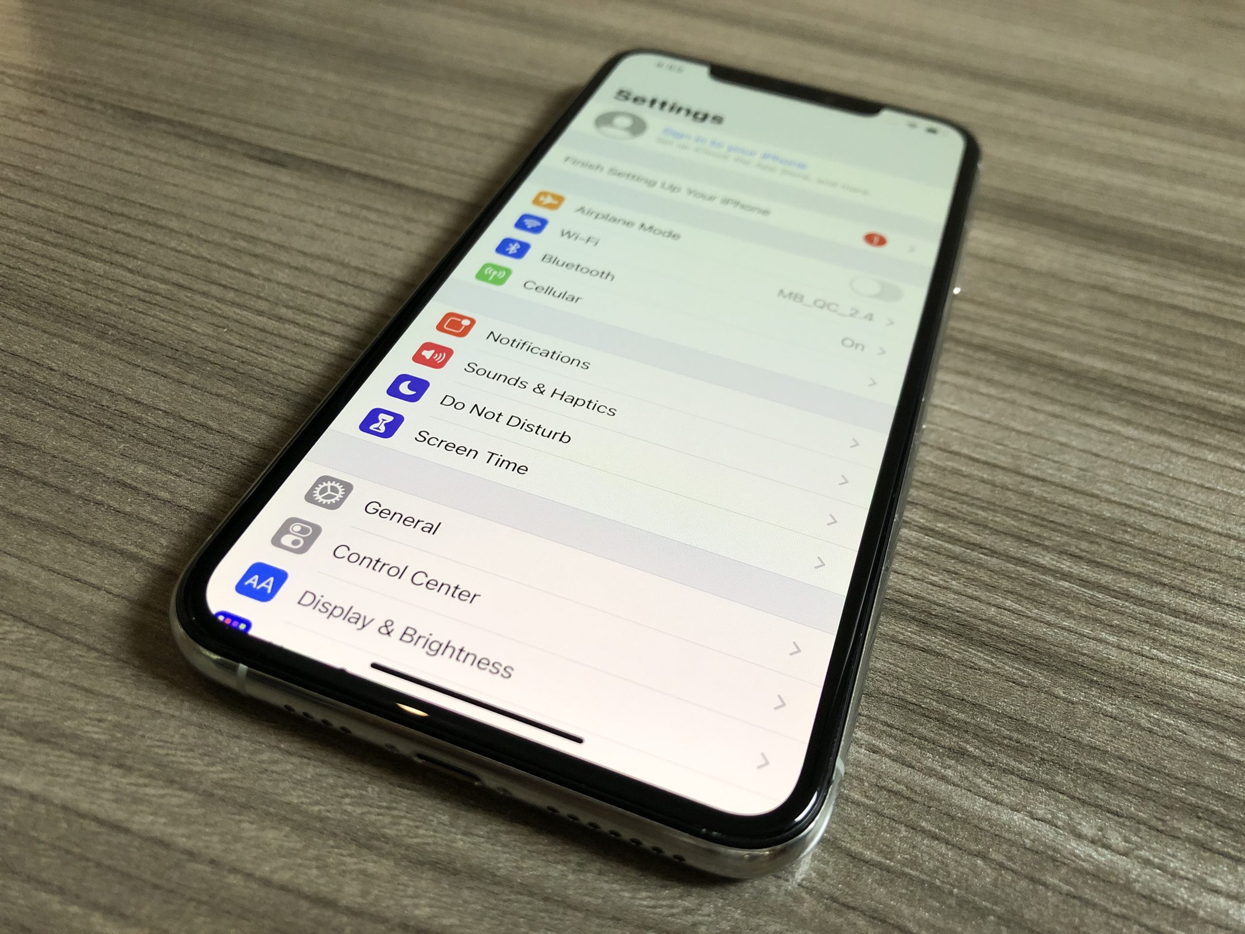 iphone-11-pro-max-256gb-silver-refurbished-sale-mobile-city
