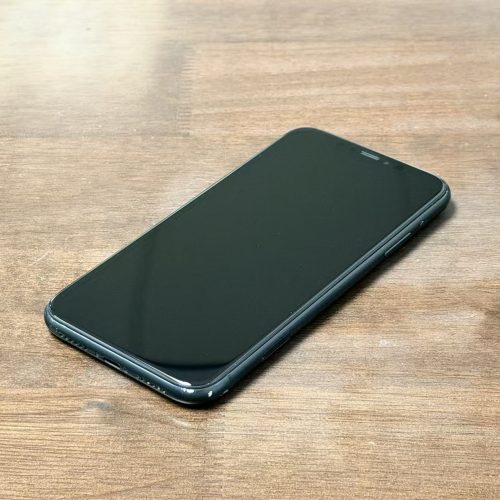 iPhone XR 64GB Black Excellent Grade 100% Battery Special Deal - Image 3