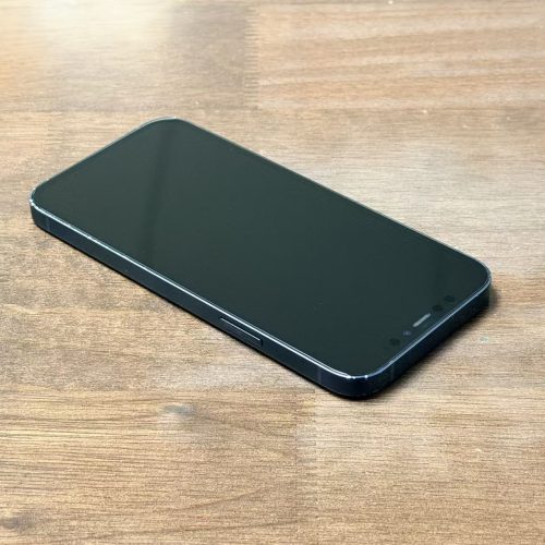 iPhone 12 128GB Black Good Grade 100% Battery Special Deal - Image 3