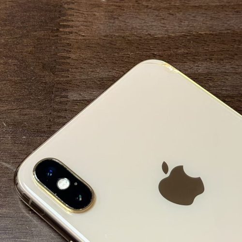 iPhone Xs Max 64GB Gold Good Grade 100% Battery Special Deal - Image 4