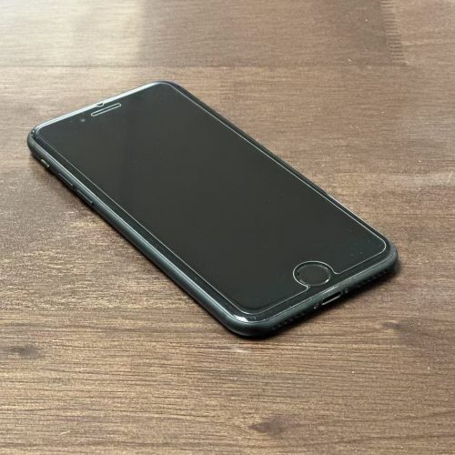 iPhone 7 128GB Black Excellent Grade with Free Screen Protector 100% Battery Special Deal - Image 2