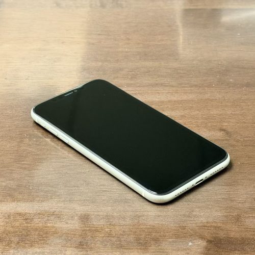 iPhone 11 64GB White Good Grade with Free Screen Protector Special Deal - Image 4