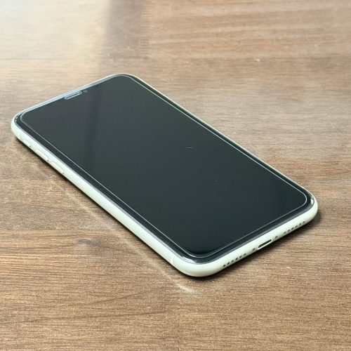 iPhone 11 64GB White Excellent Grade with Free Screen Protector Special Deal - Image 2