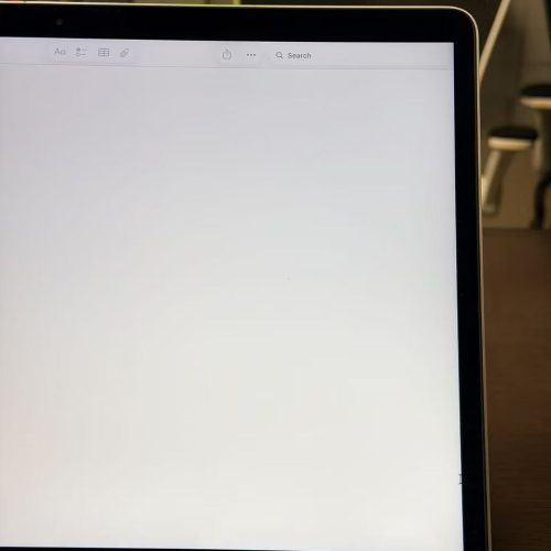 MacBook Air 13-inch M1 Chip with 256GB 8GB RAM Space Grey Excellent Grade A2337 Special Deal - Image 3