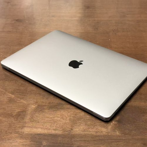 MacBook Air 13-inch M1 Chip with 256GB 8GB RAM Space Grey Excellent Grade A2337 Special Deal - Image 4
