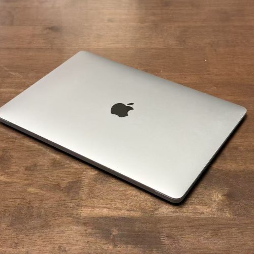 MacBook Air 13-inch M1 Chip with 256GB 8GB RAM Space Grey Excellent Grade A2337 Special Deal - Image 4