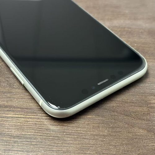iPhone 11 128GB White Excellent Grade 100% Battery Special Deal - Image 3