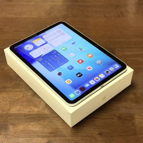 iPad 10th 10.9inch Wi-Fi 64GB Silver A2696 Excellent Grade with Apple Box Special Deal - Image 3