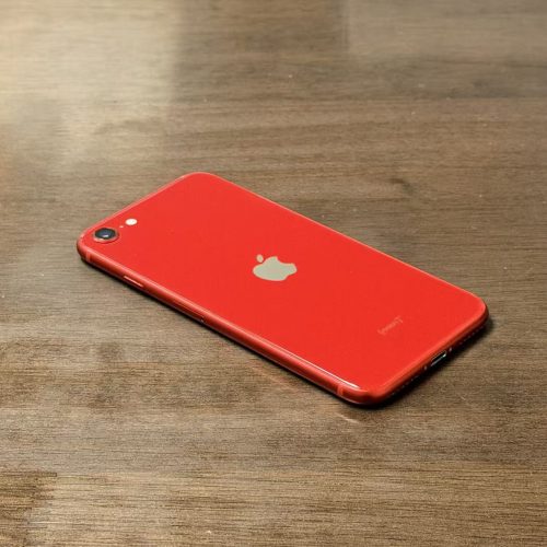iPhone SE (2020) 128GB Red Excellent Grade with 100% Battery Special Deal - Image 3