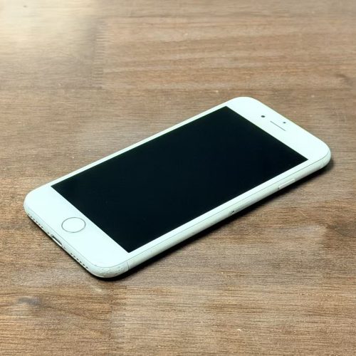 iPhone 8 64GB White Good Grade 100% Battery Special Deal - Image 5