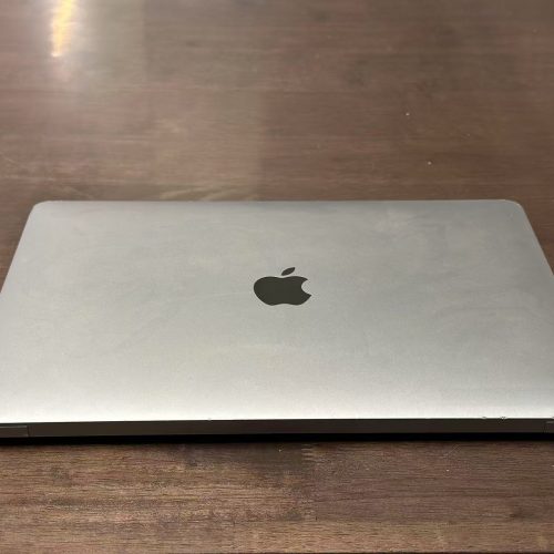 MacBook Air 13-inch M1 Chip with 256GB 8GB RAM Space Grey Good Grade A2337 Special Deal - Image 2