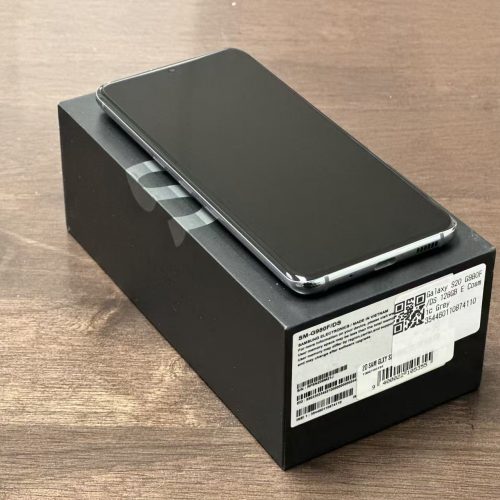 NZ Version Samsung Galaxy S20 128GB Grey Dual Sim Excellent Grade with Samsung Box - Image 2