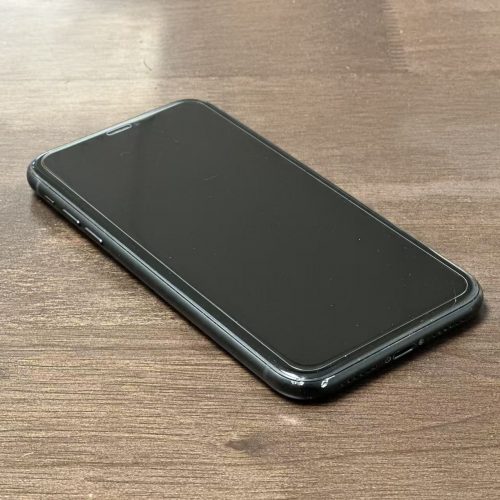 iPhone XR 64GB Black Refurbished Good Grade with Free Screen Protector Special Deal - Image 2