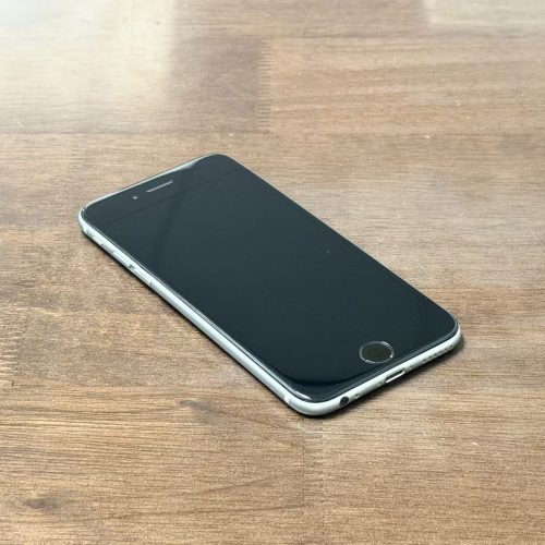 iPhone 6 16GB Space Grey Excellent Grade 100% Battery Special Deal - Image 2