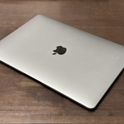 MacBook Air 13-inch M1 Chip with 256GB 8GB RAM Space Grey Excellent Grade A2337 Special Deal - Image 4