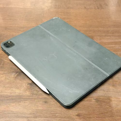 iPad Pro 12.9 (2020) 128GB Space Grey (4th Generation) Excellent Grade with Apple Pencil & Apple Magic Keyboard Case Special Deal - Image 6