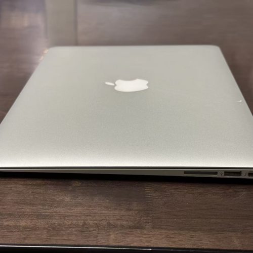 Macbook Air 13 inch 2017 128GB 8GB RAM Silver Good Grade A1466 Special Deal - Image 3