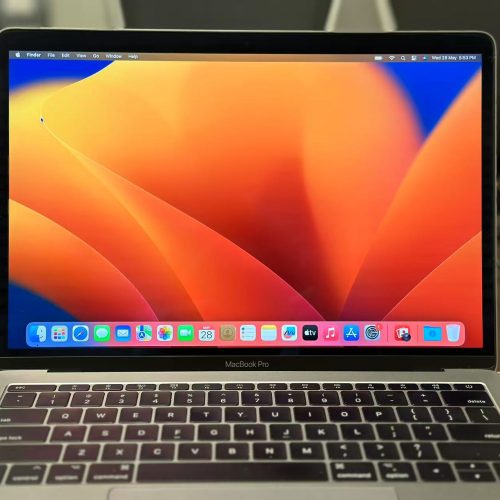 Macbook Pro 13 inch 2017 256GB 8GB RAM Space Grey Excellent Grade with Apple Box A1708 - Image 3