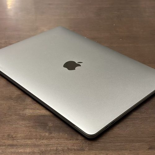 Macbook Pro 13 inch 2020 M1 256GB 8GB RAM Space Grey Good Grade A2338 Special Deal - Image 4