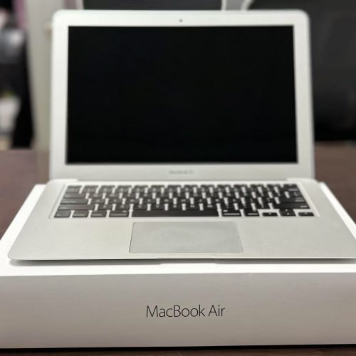 Macbook Air 13 inch 2017 128GB 8GB RAM Silver Like New with Apple Box 100% Battery A1466 - Image 4