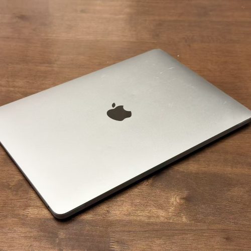MacBook Air 13 inch 2020 512GB 8GB RAM Space Grey Good Grade Special Deal - Image 3