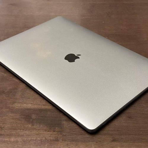 Macbook Pro 15 inch (2018) 256GB 16GB RAM Space Grey Excellent Grade A1990 Special Deal - Image 4