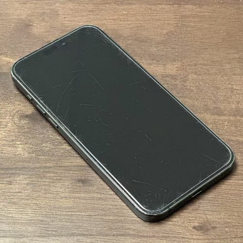 iPhone 15 Pro Max 256GB Black Titanium Good Grade with Free Screen Protector Special Deal - Image 3