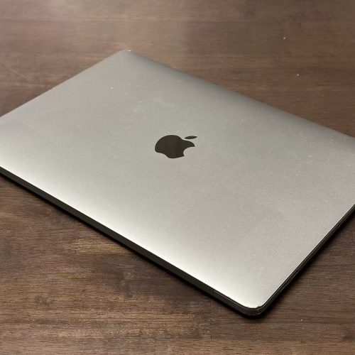 Macbook Pro 13 inch (2019) 256GB 8GB RAM Space Grey Good Grade A1989 Special Deal - Image 4