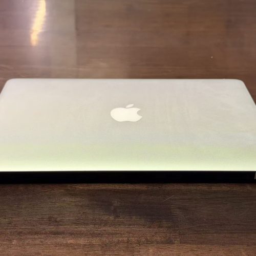 Macbook Air 13 inch 2017 128GB 8GB RAM Silver Excellent Grade 100% Battery Special Deal - Image 3