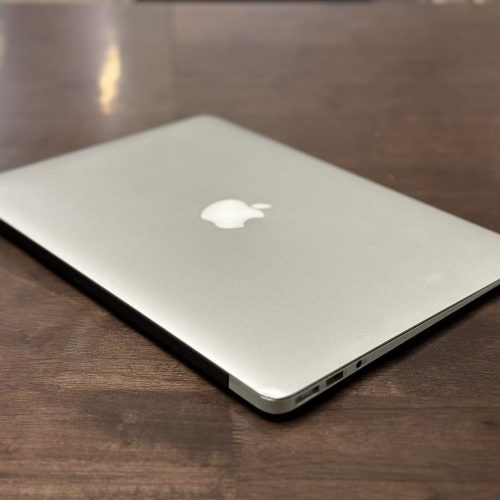 Macbook Air 13 inch 2017 128GB 8GB RAM Silver Good Grade A1466 Special Deal - Image 4
