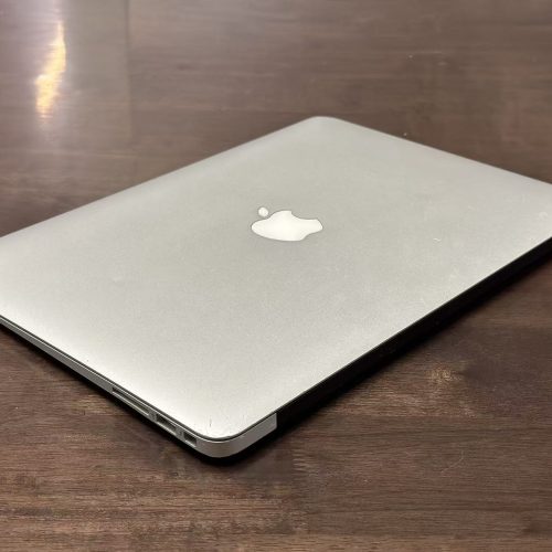 Macbook Air 13 inch 2017 128GB 8GB RAM Silver Good Grade A1466 Special Deal - Image 3