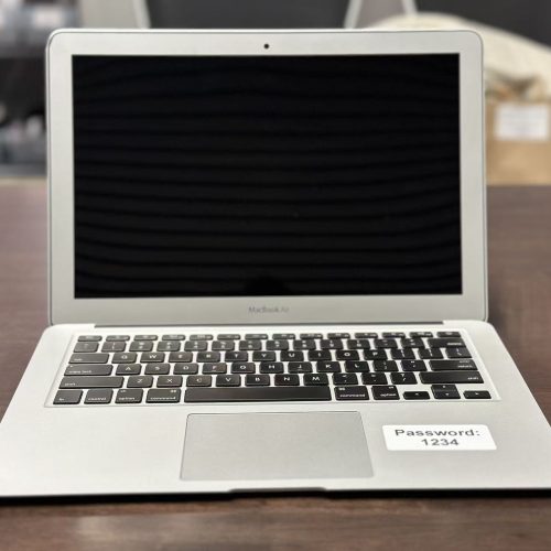Macbook Air 13 inch 2017 128GB 8GB RAM Silver Good Grade A1466 Special Deal - Image 5