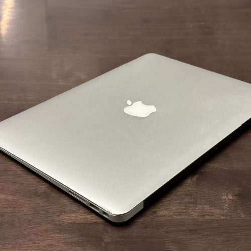 Macbook Air 13 inch 2017 128GB 8GB RAM Silver Good Grade A1466 Special Deal - Image 3