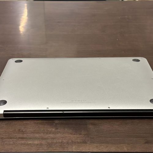 Macbook Air 13 inch 2017 128GB 8GB RAM Silver Good Grade A1466 Special Deal - Image 5