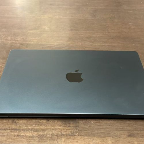 Apple MacBook Air 13-inch 2024 M3 Chip 256GB SSD Midnight Excellent Grade - Image 2