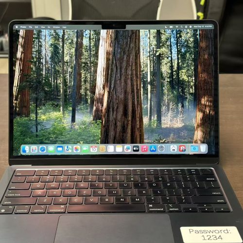 Apple MacBook Air 13-inch 2024 M3 Chip 256GB SSD Midnight Excellent Grade - Image 5