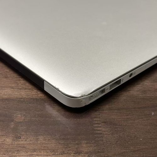 Macbook Air 13 inch 2017 128GB 8GB RAM Silver Good Grade A1466 Special Deal - Image 6