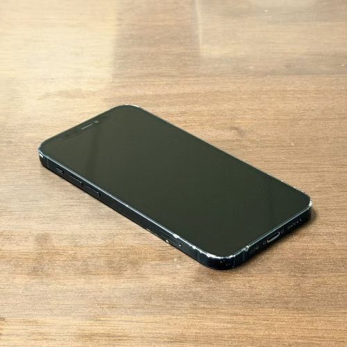 iPhone 12 64GB Black Good Grade 100% Battery Special Deal - Image 2