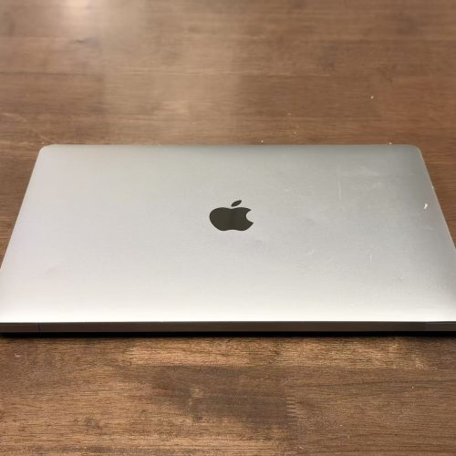 MacBook Air 13-inch 2020 256GB 8GB RAM Space Grey Good Grade A2179