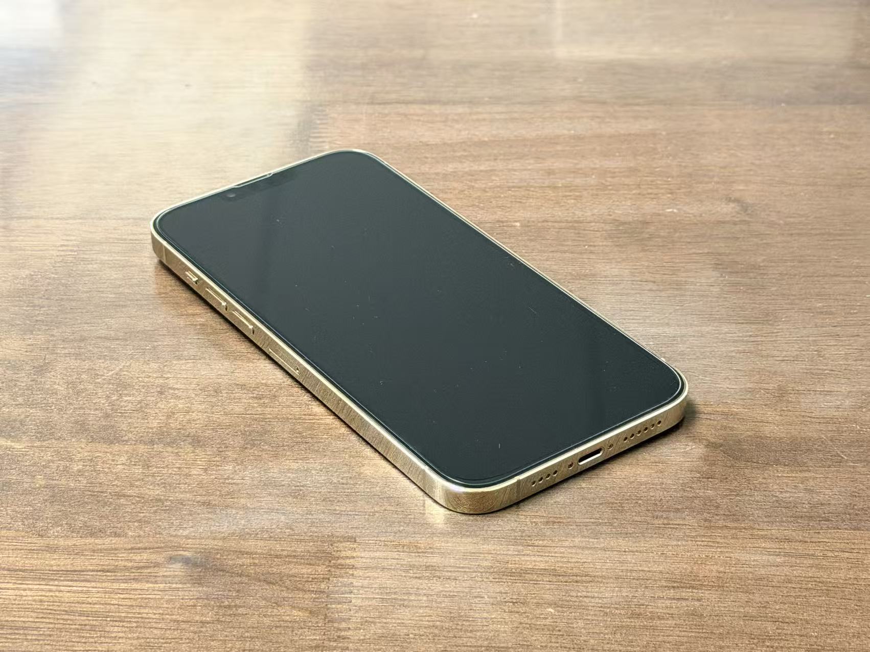 Apple iPhone 13 Pro MAX ゴールド 本体 512GB Apple iPhone 13 Pro