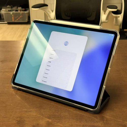 iPad Air 13 inch M3 (2025) 128GB Space Grey Wi-Fi A3268 Like New With Apple Pencil & Flip Case 100% Battery - Image 4