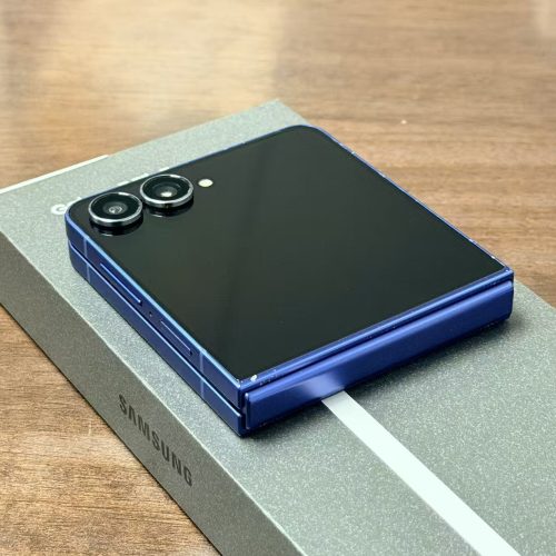 Samsung Galaxy Z Flip7 256GB Blue Shadow Excellent Grade with Samsung Box Special Deal - Image 5