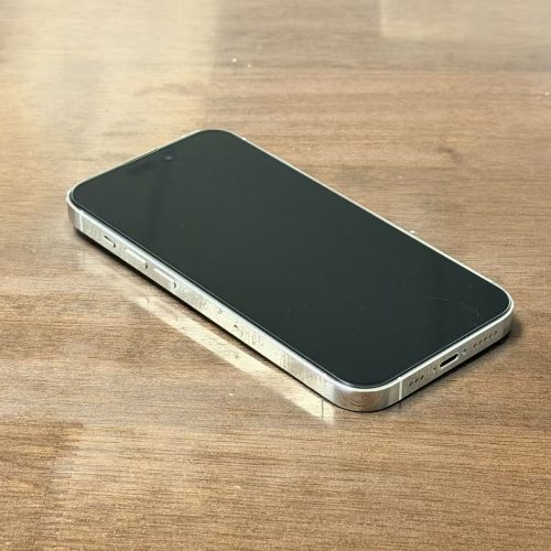 iPhone 14 Pro 256GB Silver Excellent Grade with Free Screen Protector 100% Battery Special Deal - Image 2