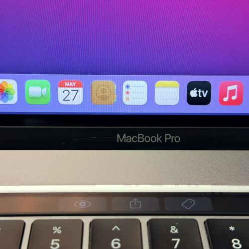 Macbook Pro 16 inch 2019 512GB 16GB RAM Space Grey Excellent Grade Special Deal - Image 3