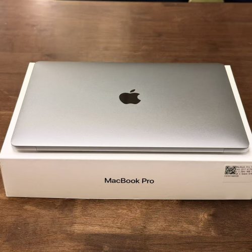 Macbook Pro 13 inch 2017 256GB 8GB RAM Space Grey Excellent Grade with Apple Box Special Deal - Image 2