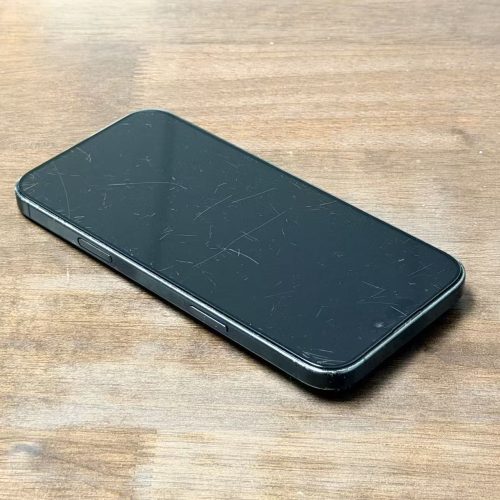 iPhone 16 Pro Max 512GB Black Titanium Good Grade with Free Screen Protector Special Deal - Image 4