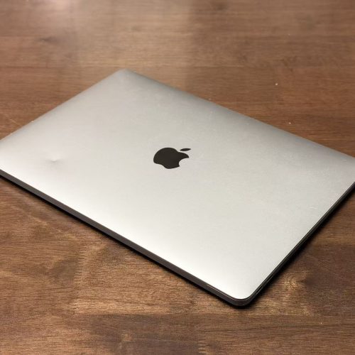 Macbook Pro 13 inch 2017 256GB 8GB RAM Space Grey Good Grade A1708 Special Deal - Image 4