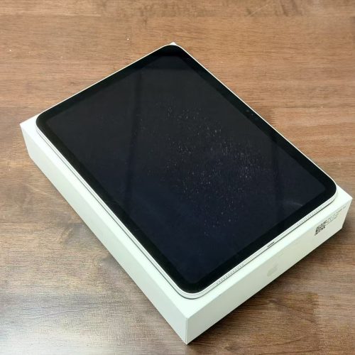 iPad 10th 10.9inch Wi-Fi 64GB Silver A2696 Good Grade with Apple Box Special Deal - Image 2