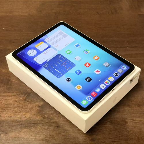 iPad 10th 10.9inch Wi-Fi 64GB Silver A2696 Good Grade with Apple Box Special Deal - Image 3